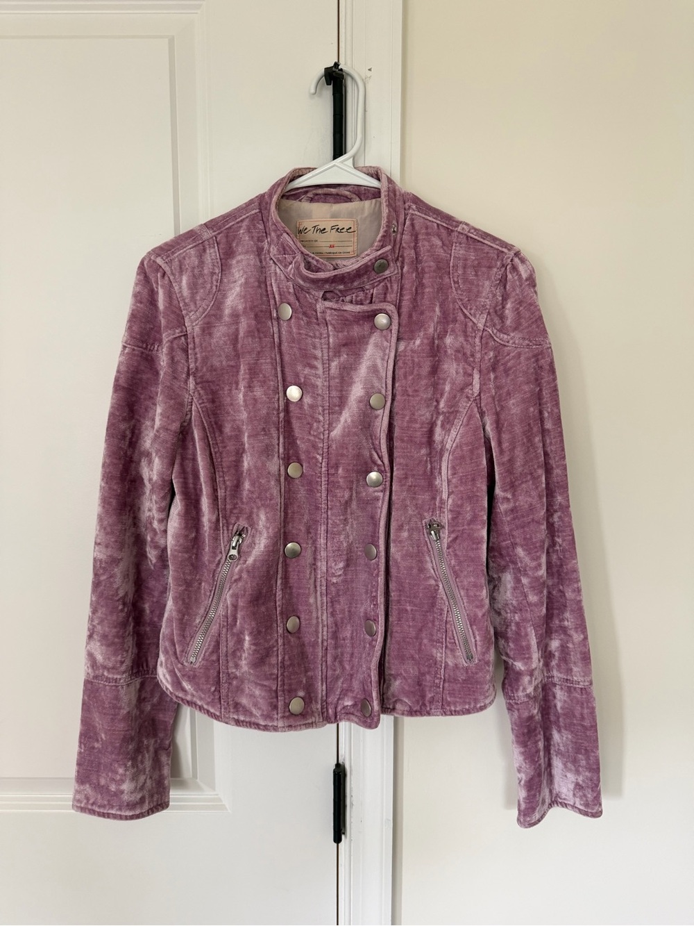 Free people Dusk Till Dawn Cropped Velvet Jacket Pink XS